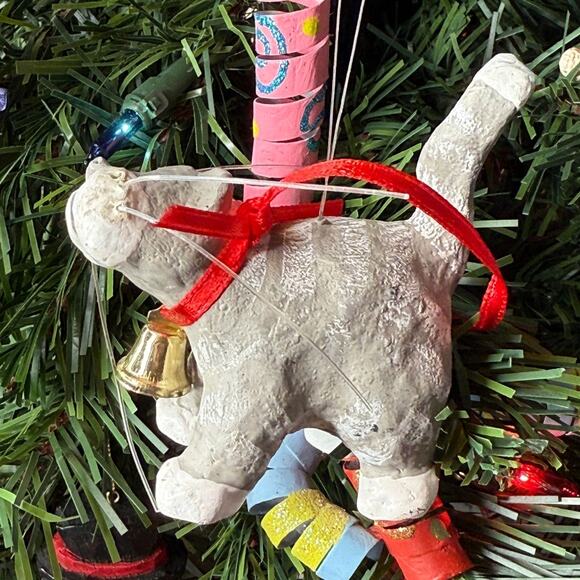 Cat Ornament Fancy Cat with Bow and Bell - Picture 5 of 5